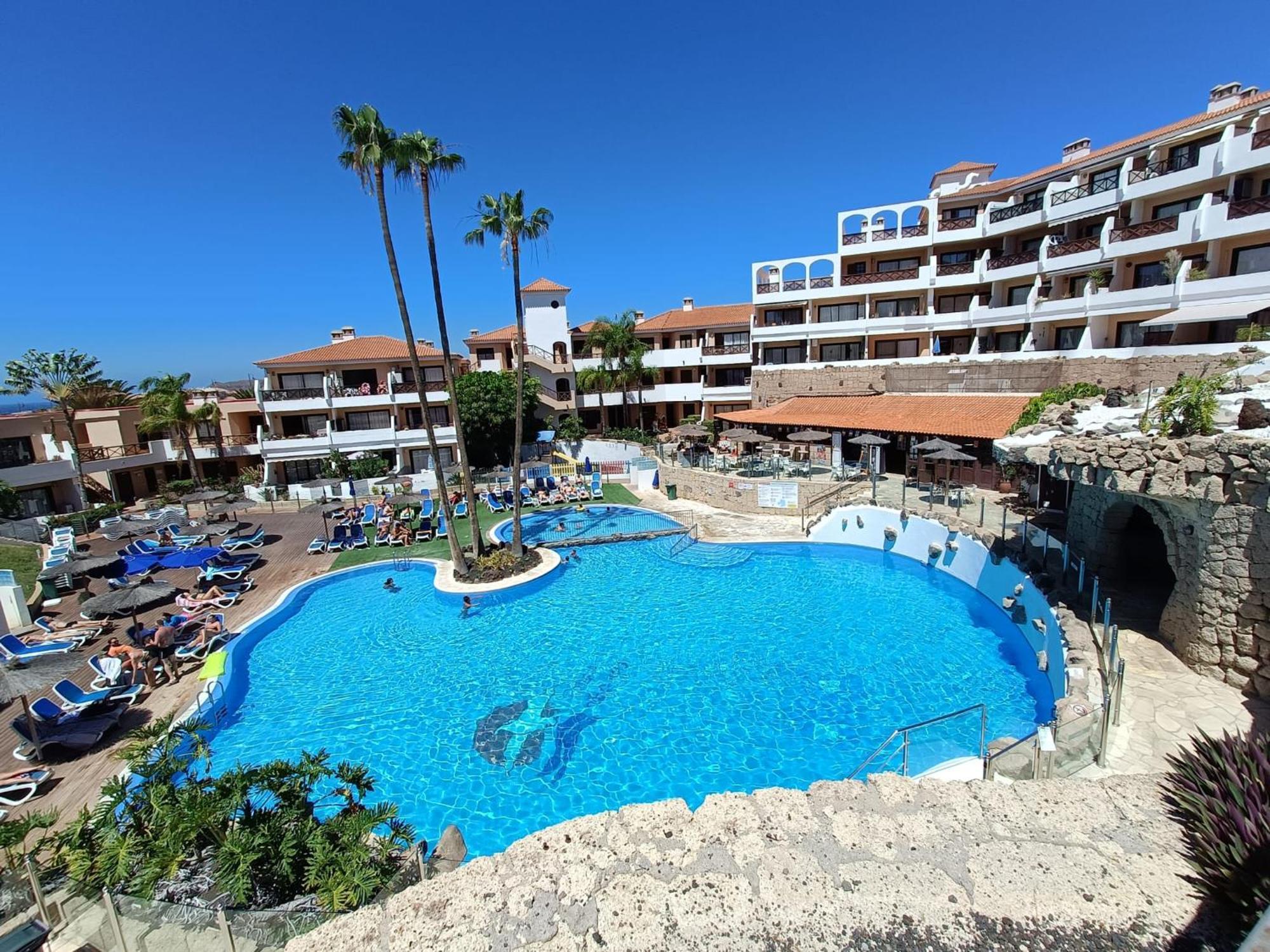 Wonderful Apartment With Pool And Wi-Fi Голф дел Сур Екстериор снимка